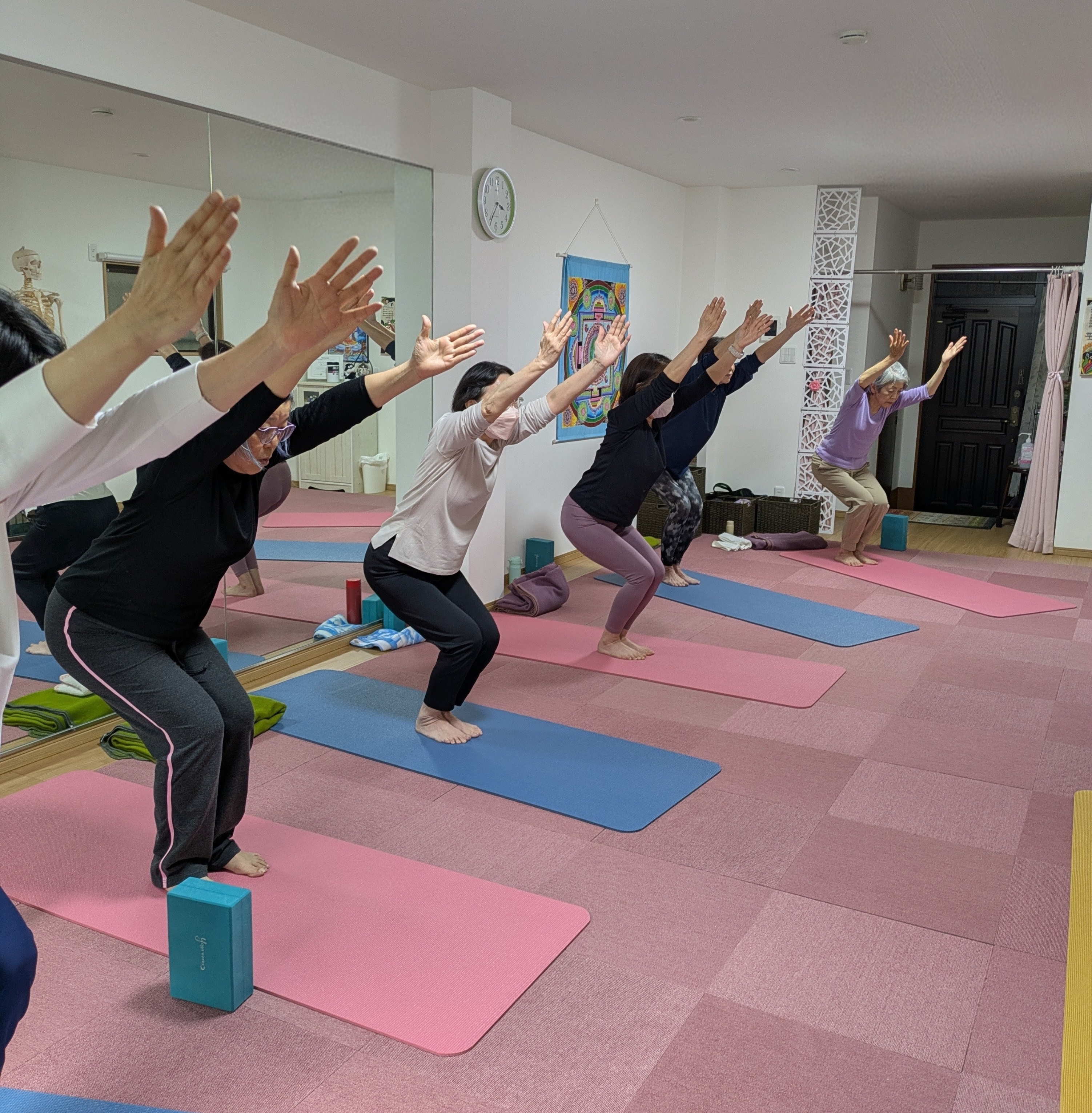 チェアーポーズ